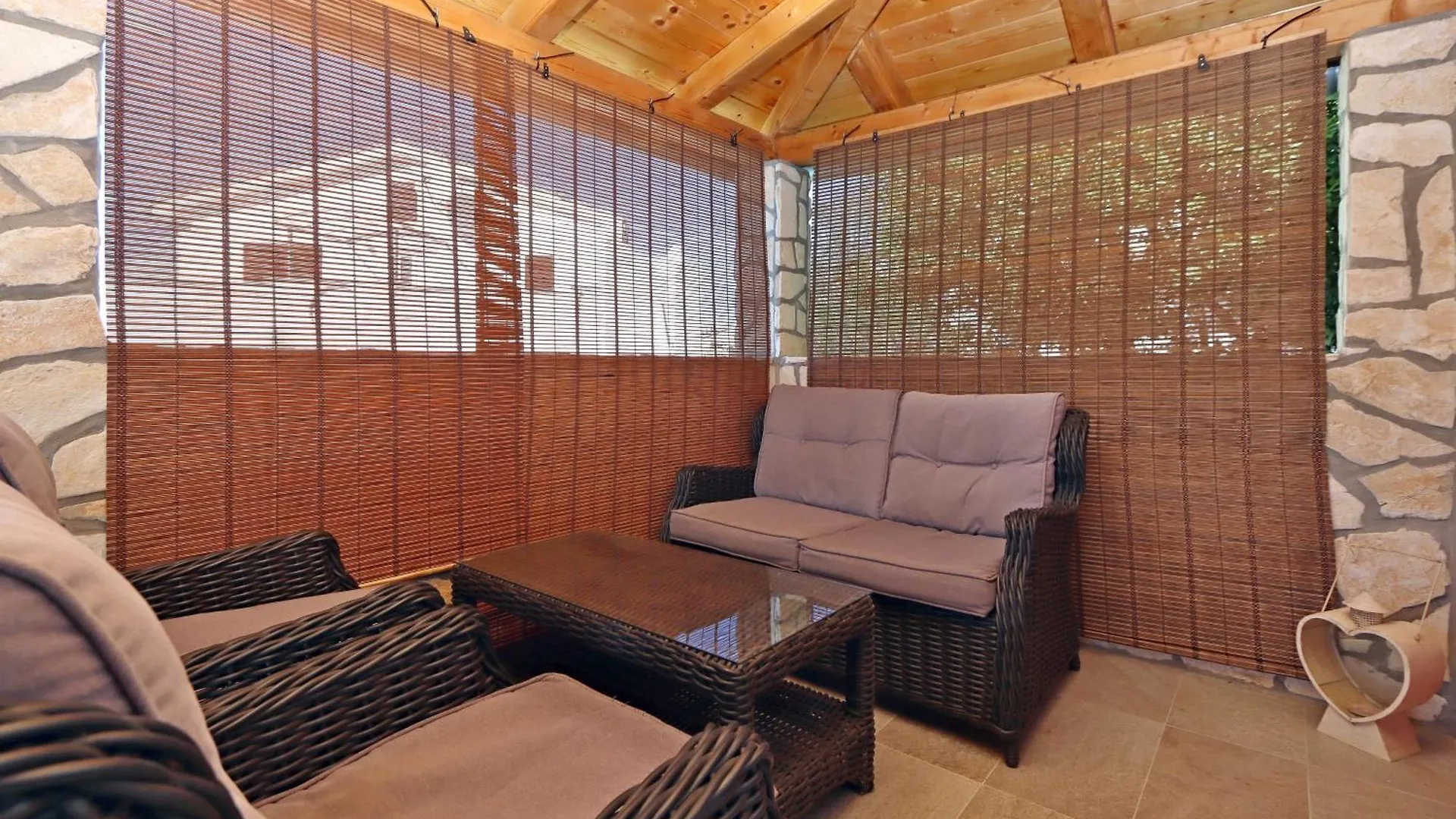 말린스카 Family Friendly House With A Swimming Pool Nska, Krk - 23499 빌라 크로아티아